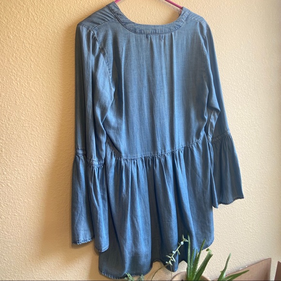 Altar’d State Baby Doll Blouse - Picture 7 of 10